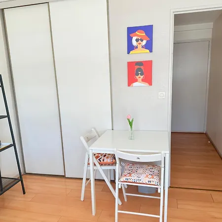 Centre-ville La Rochelle, 2 Pas De La Gare, Free Wifi Apartment La Rochelle (Charente-Maritime)