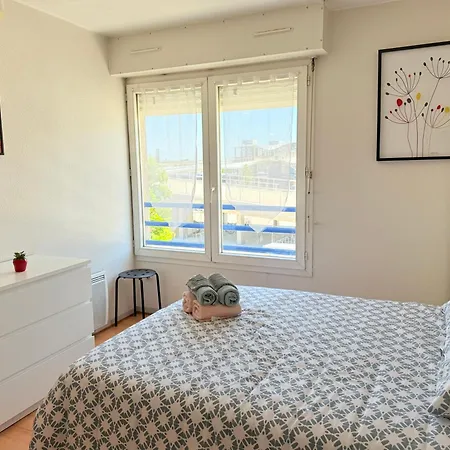 Centre-ville La Rochelle, 2 Pas De La Gare, Free Wifi Apartment La Rochelle (Charente-Maritime)