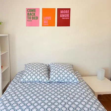 Apartment Centre-ville La Rochelle, 2 Pas De La Gare, Free Wifi